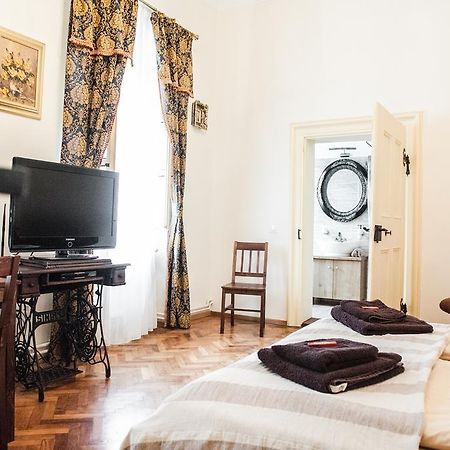 Brukenthal Central Apartments Sibiu Buitenkant foto