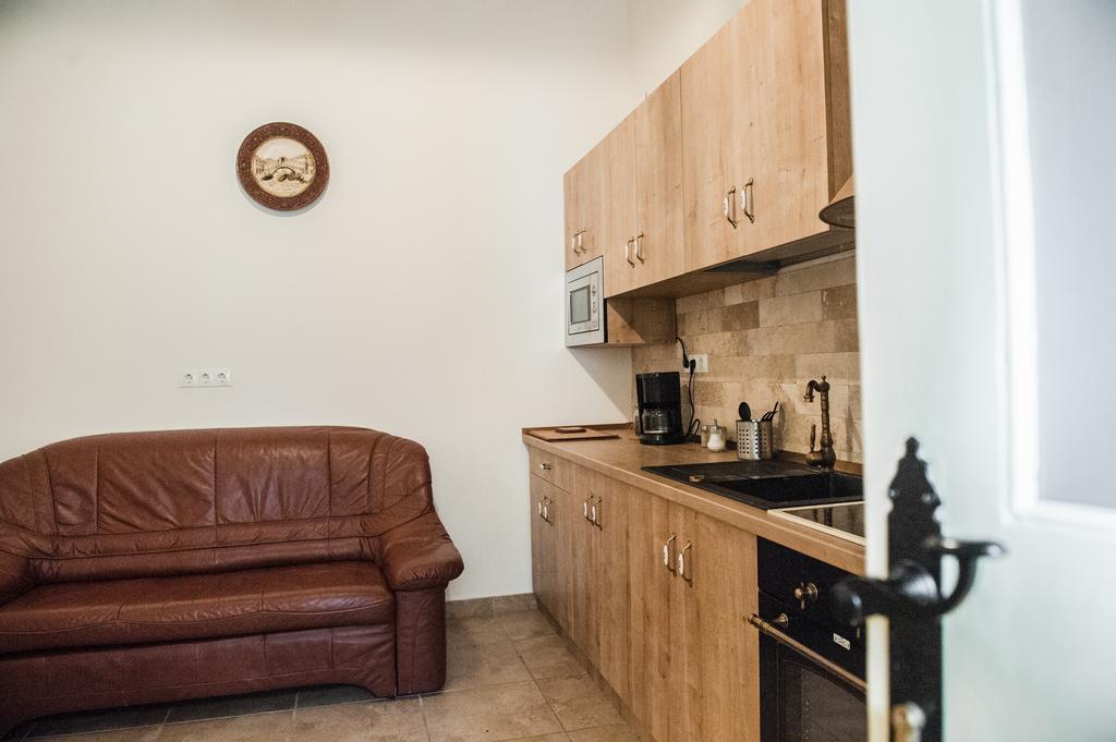 Brukenthal Central Apartments Sibiu Kamer foto